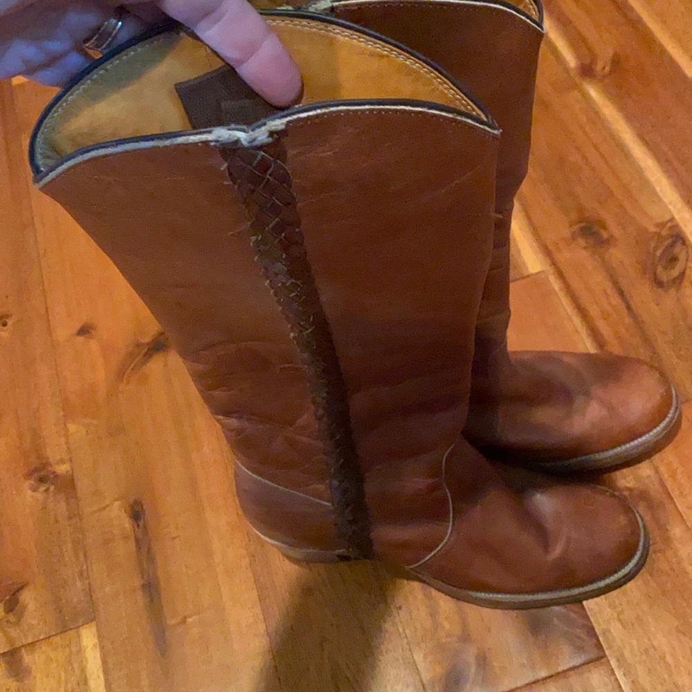 FRYE Boots - Size 9